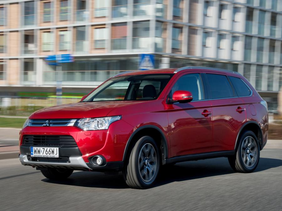  Mitsubishi Outlander 2014 года  (фото 120 из 136)